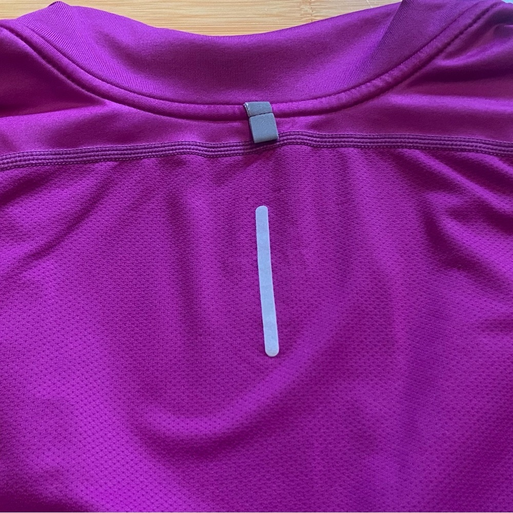 Nike Dri-Fit Half Zip Running Pullover Magenta Women’s Small - Picture 11 of 11
